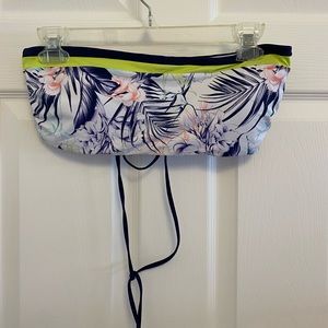 Bandeau La Vie En Rose bikini top
